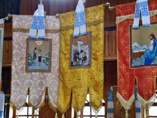 8522  Komańcza – řeckokatolický kostel Ochrany Nejsvětější Panny Marie